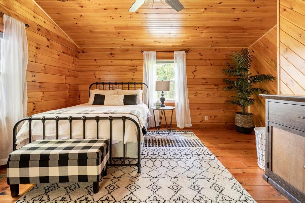 Secluded Wooded Cabin Near The Hocking Hills New Straitsville Kültér fotó